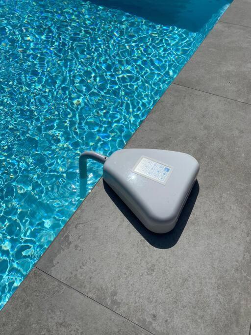 Villa Neuve Avec Piscine 博尼法乔 外观 照片